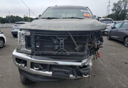 2019 Ford F-250 Super Duty - Image 3