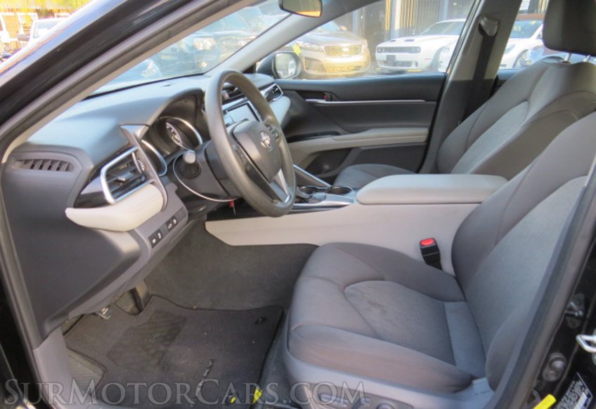 2018 Toyota Camry - Image 23