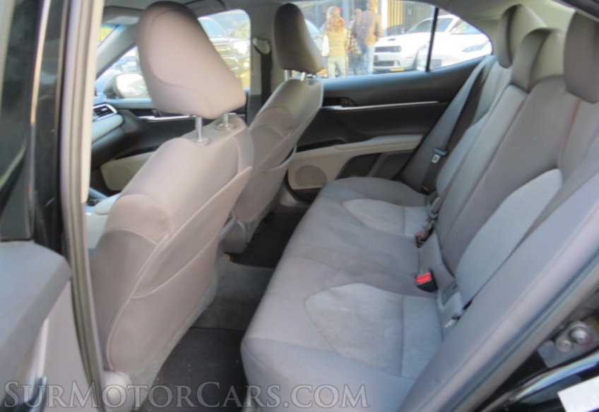 2018 Toyota Camry - Image 30