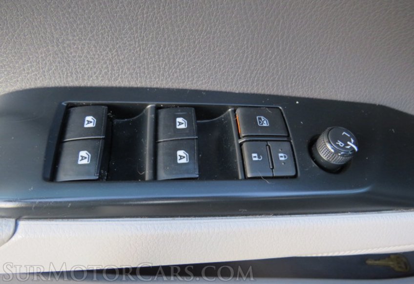 2018 Toyota Camry - Image 40