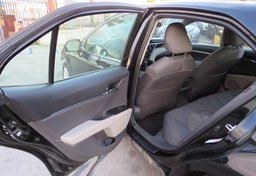 2018 Toyota Camry - Image 21