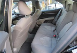 2018 Toyota Camry - Image 30