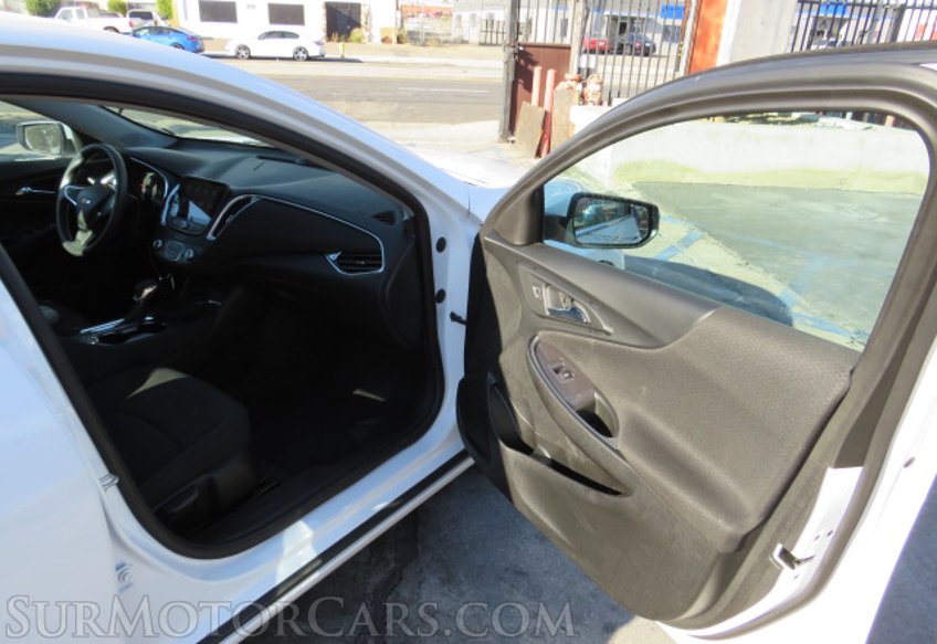 2021 Chevrolet Malibu - Image 20