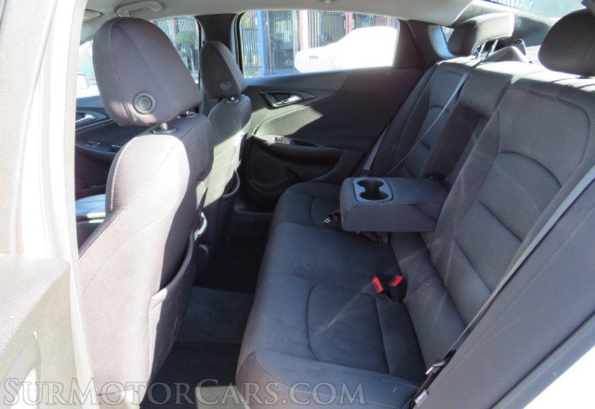 2021 Chevrolet Malibu - Image 27