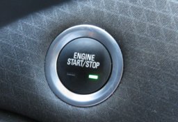 2021 Chevrolet Malibu - Image 35