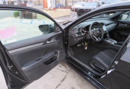 2021 Honda Civic Sedan - Image 17