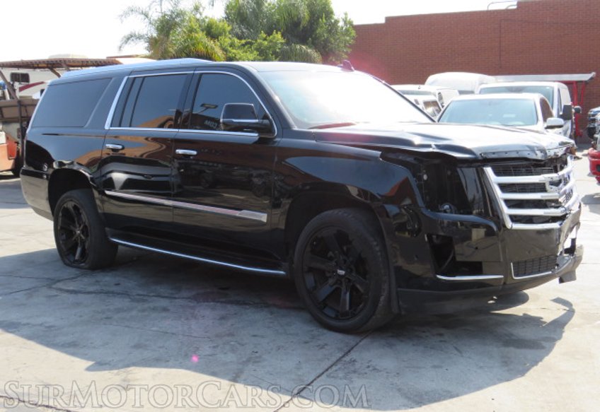 2018 Cadillac Escalade ESV - Image 3