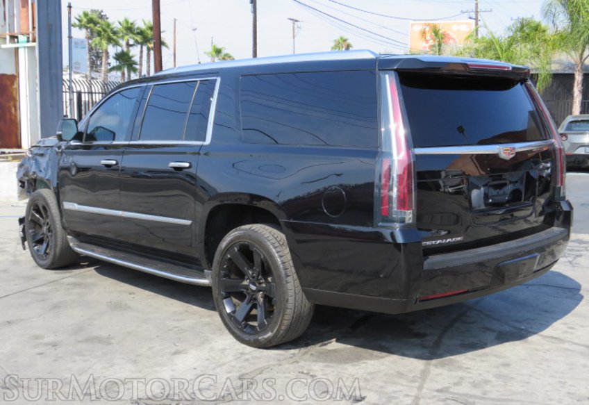 2018 Cadillac Escalade ESV - Image 8