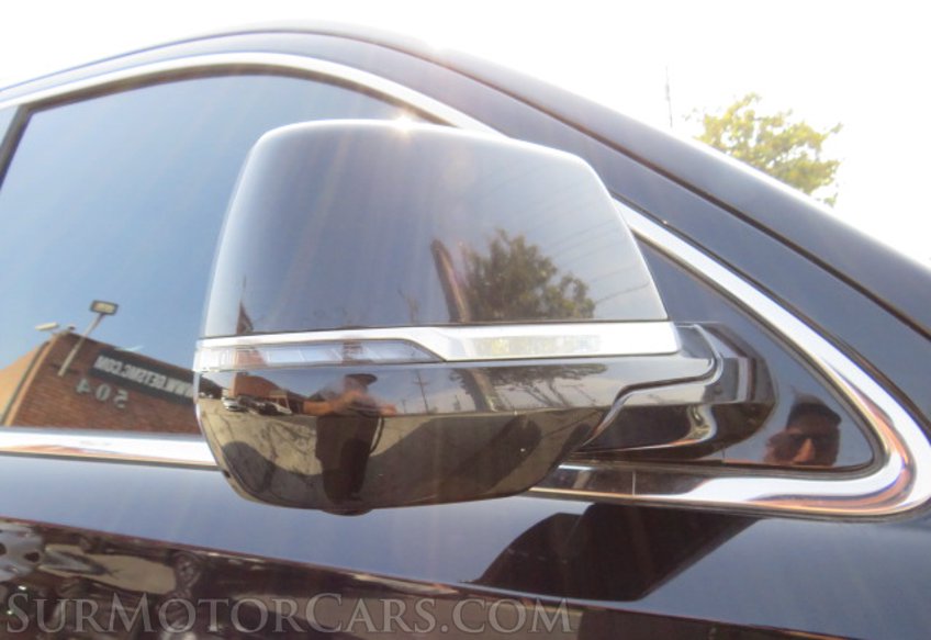 2018 Cadillac Escalade ESV - Image 16