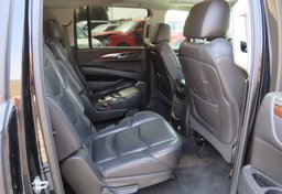 2018 Cadillac Escalade ESV - Image 30