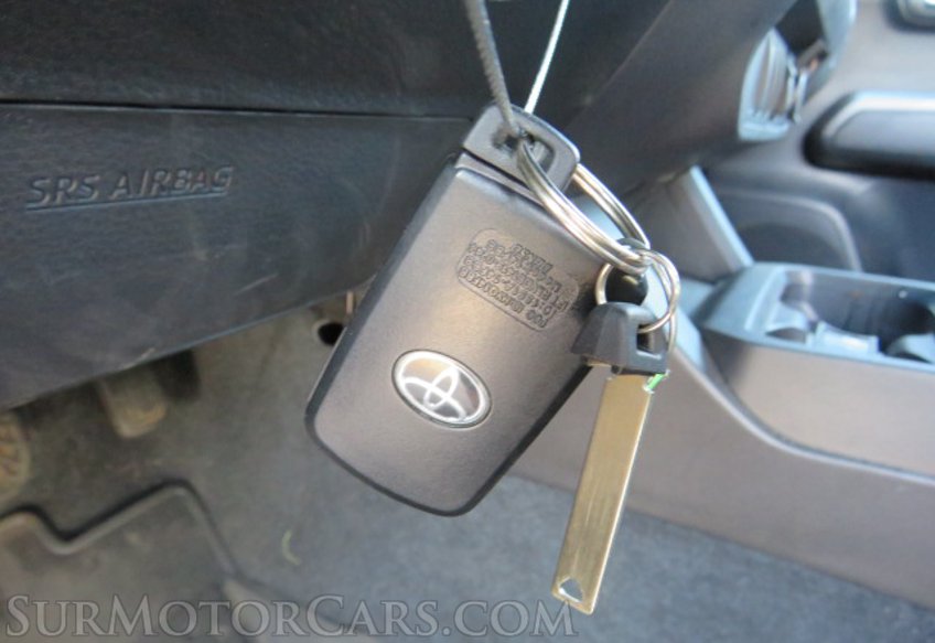 2021 Toyota Tacoma 4WD - Image 37