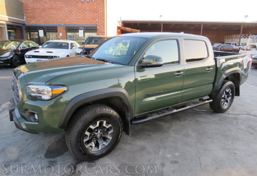 2021 Toyota Tacoma 4WD - Image 3