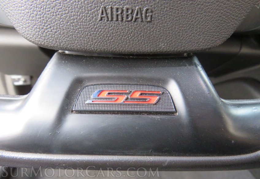 2020 Chevrolet Camaro - Image 38