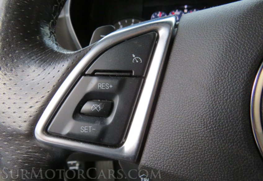 2020 Chevrolet Camaro - Image 35