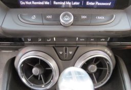 2020 Chevrolet Camaro - Image 40