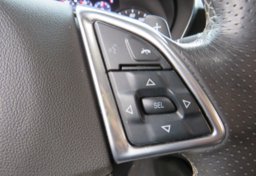 2020 Chevrolet Camaro - Image 37