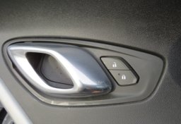 2020 Chevrolet Camaro - Image 41