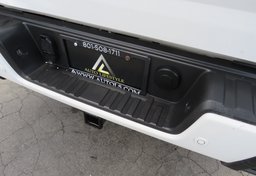 2021 GMC Canyon - Image 23