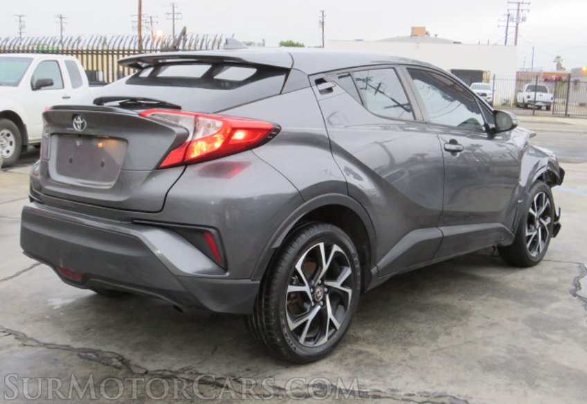 2018 Toyota C-HR - Image 10