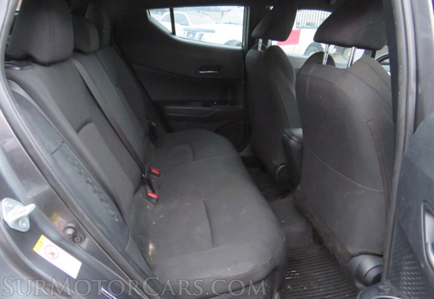 2018 Toyota C-HR - Image 29