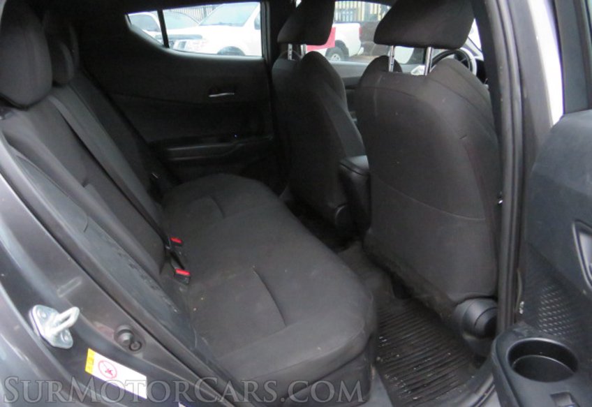 2018 Toyota C-HR - Image 31