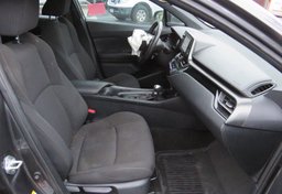 2018 Toyota C-HR - Image 25