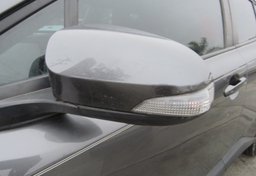 2018 Toyota C-HR - Image 18