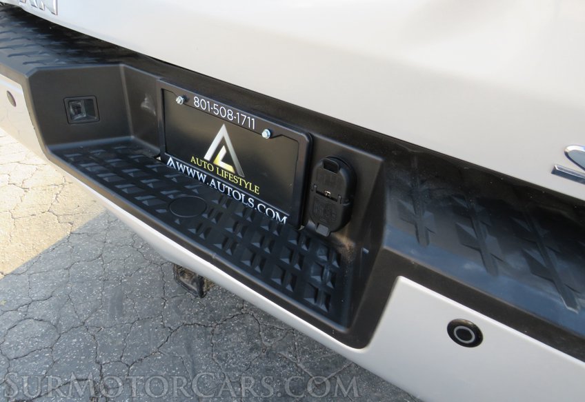 2018 Nissan Titan - Image 26