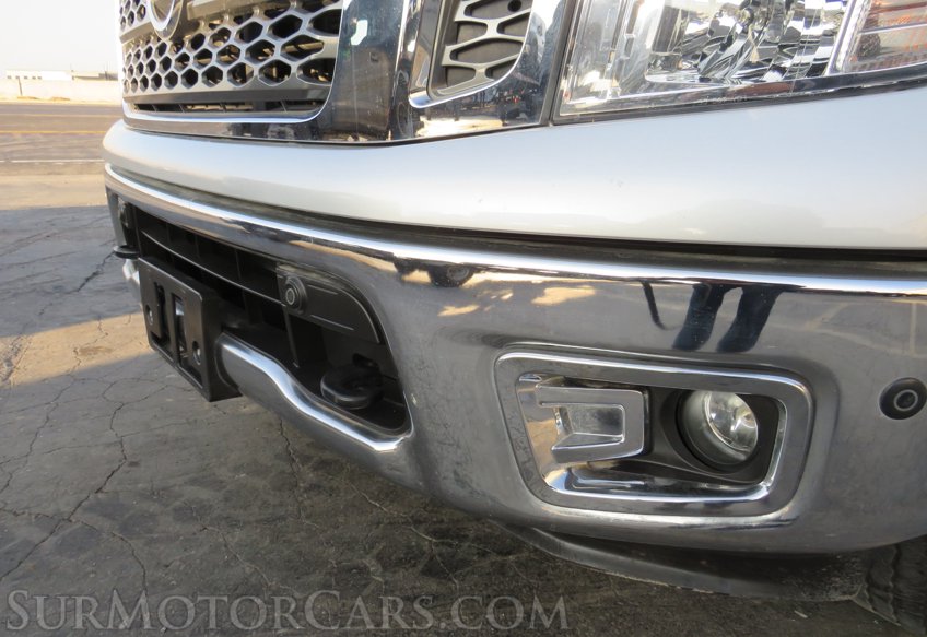 2018 Nissan Titan - Image 28