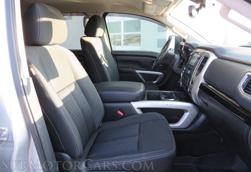 2018 Nissan Titan - Image 37