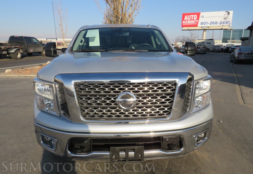 2018 Nissan Titan - Image 11