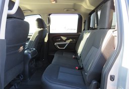 2018 Nissan Titan - Image 42