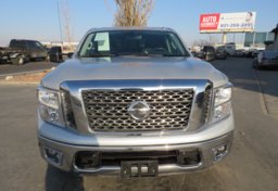 2018 Nissan Titan - Image 11