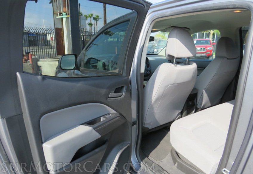 2020 Chevrolet Colorado - Image 21