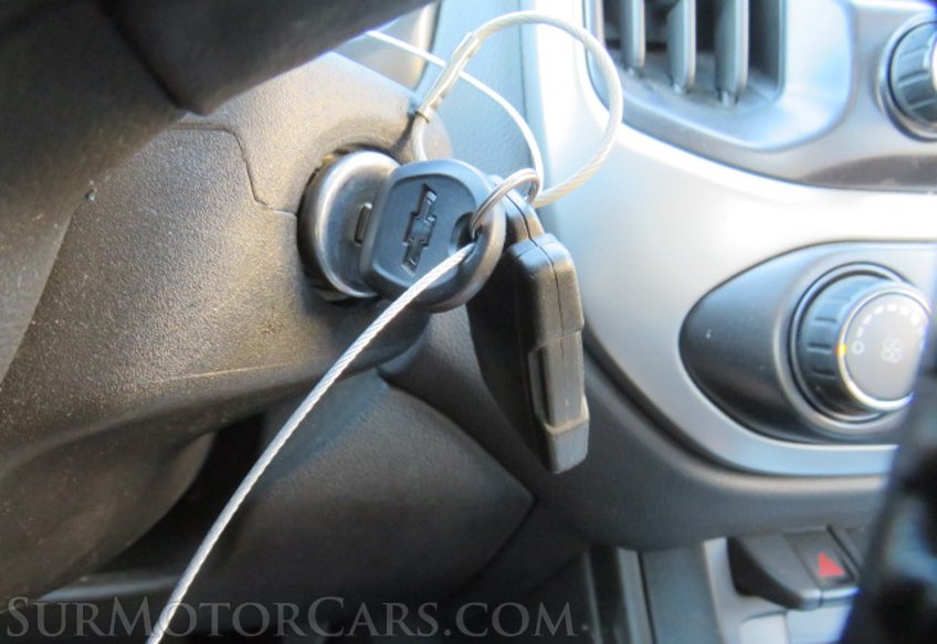 2021 Chevrolet Colorado - Image 39