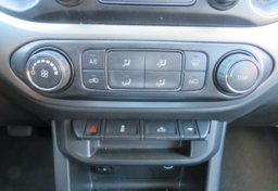 2021 Chevrolet Colorado - Image 37