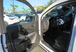 2021 Chevrolet Colorado - Image 21