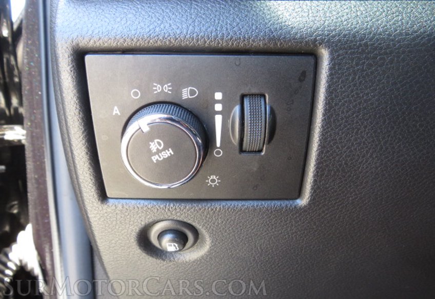 2012 Jeep Grand Cherokee SRT-8 - Image 40