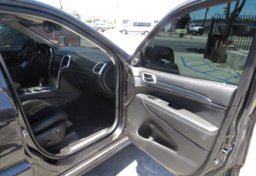 2012 Jeep Grand Cherokee SRT-8 - Image 22