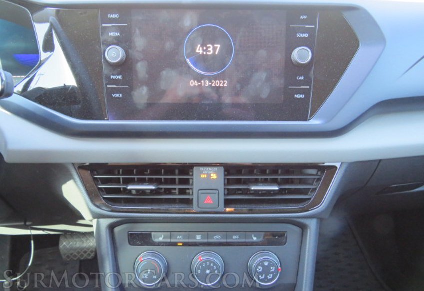 2022 Volkswagen Taos - Image 36