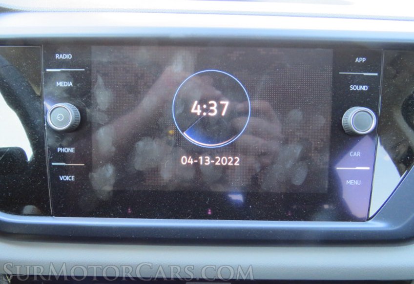 2022 Volkswagen Taos - Image 34