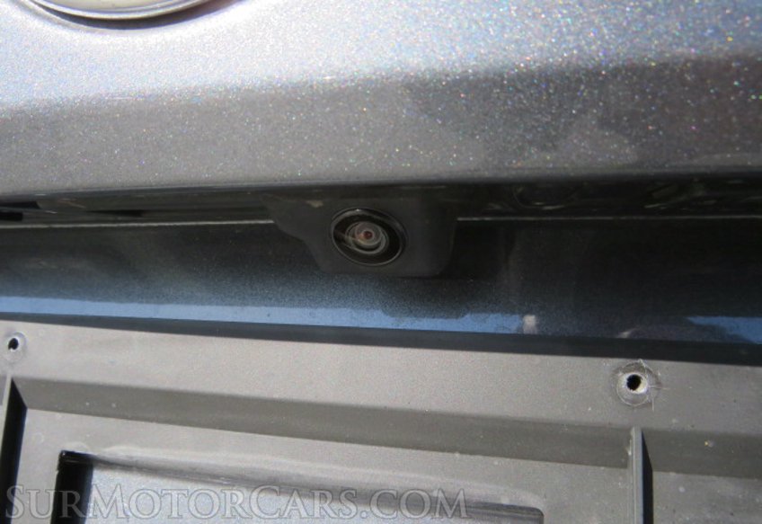 2022 Volkswagen Taos - Image 13