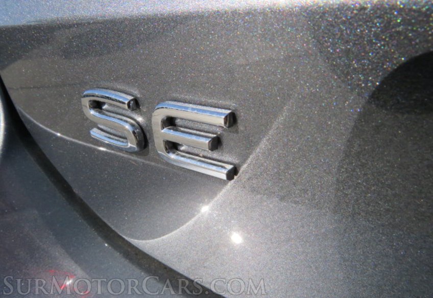 2022 Volkswagen Taos - Image 16