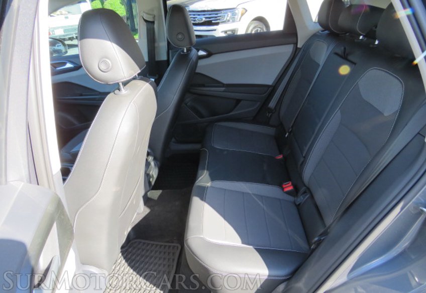 2022 Volkswagen Taos - Image 28