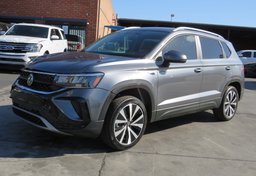 2022 Volkswagen Taos - Image 3