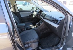 2022 Volkswagen Taos - Image 23