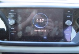 2022 Volkswagen Taos - Image 34