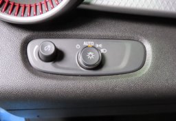 2024 Chevrolet Trax - Image 43