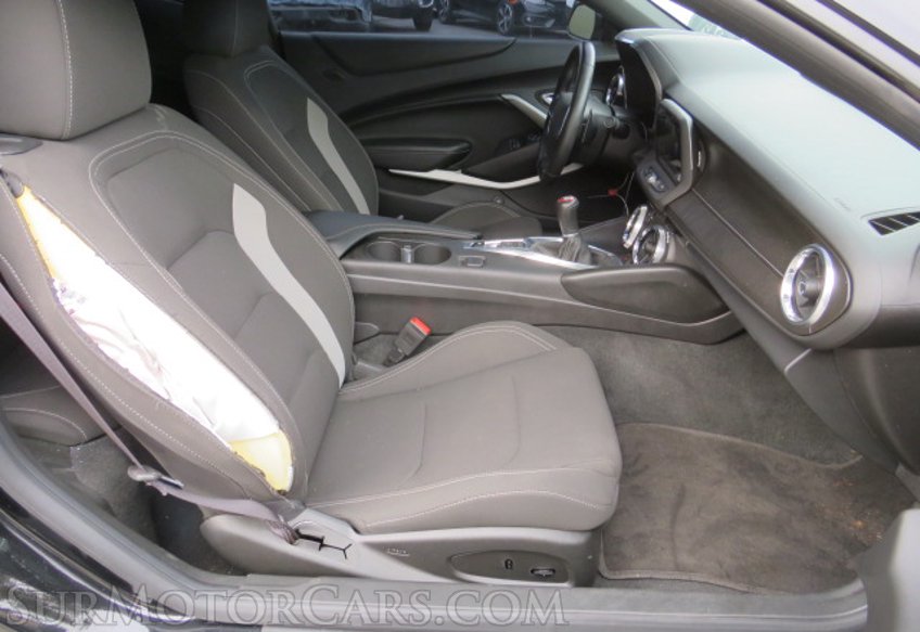 2017 Chevrolet Camaro - Image 24