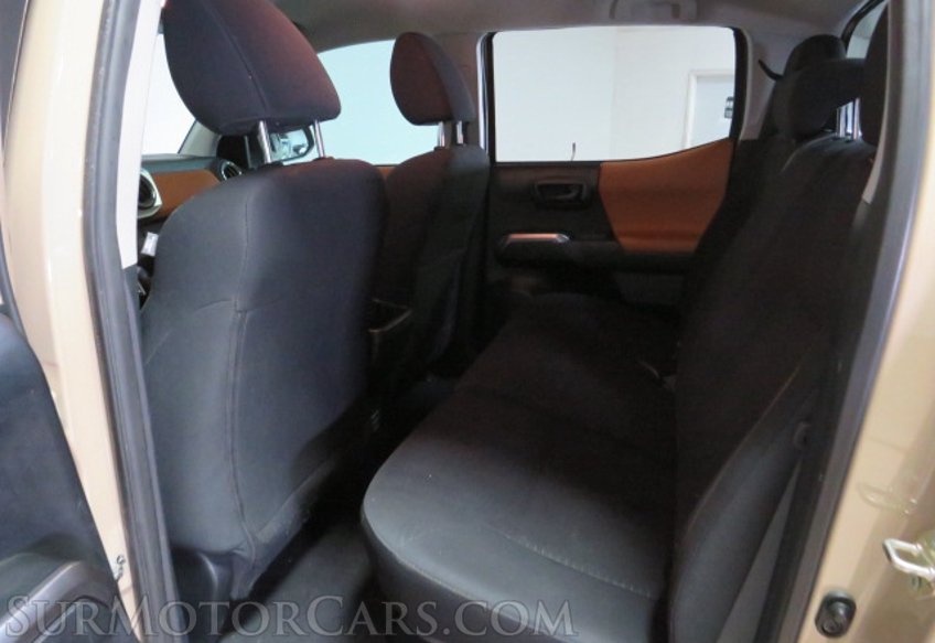 2017 Toyota Tacoma - Image 31